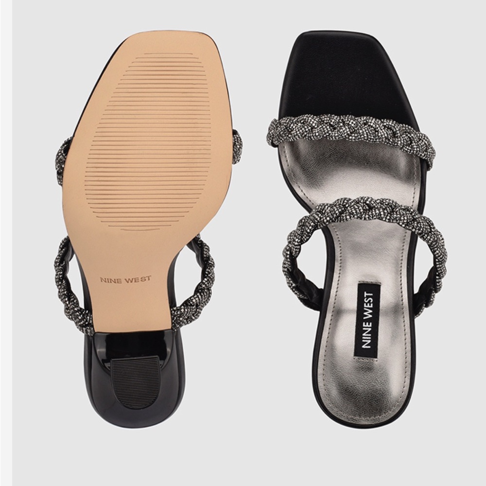 Nine West
ZIPPY5 Embellished Square Toe Heels size 10M